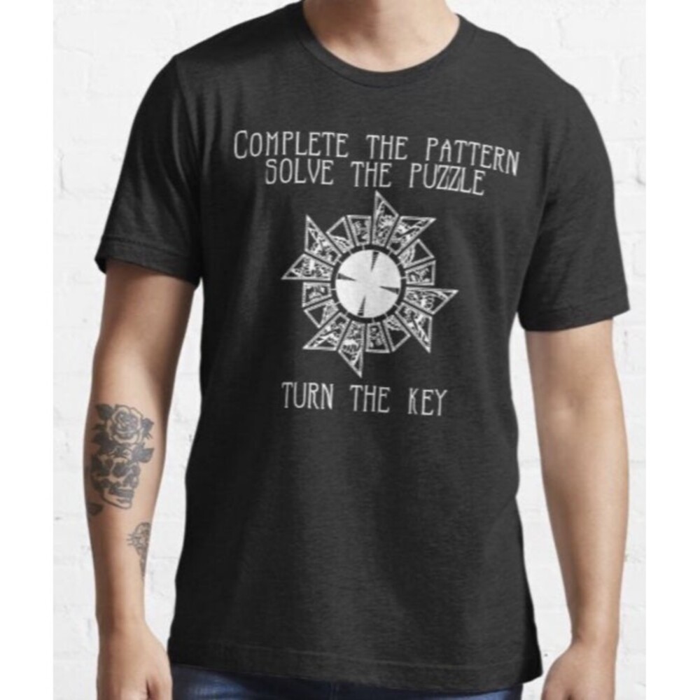 Hellraiser Dark Gray T-Shirt Size L Horror Complete The Pattern Solve The Puzzle